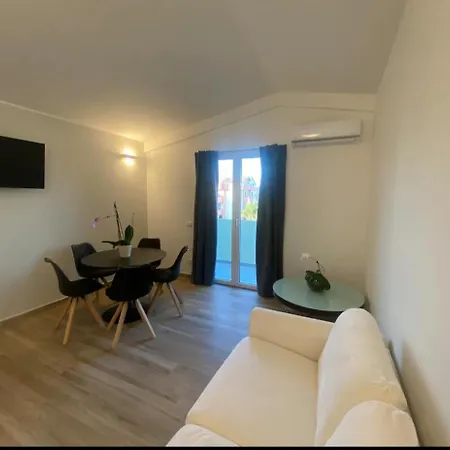Casa Vacanze * Quartu SantʼElena